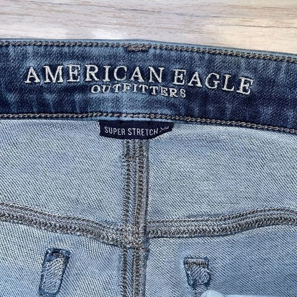 ⭐️ American Eagle High Rise Jeggings Super Stretch Size 4 Regular ⭐️ - Picture 7 of 9